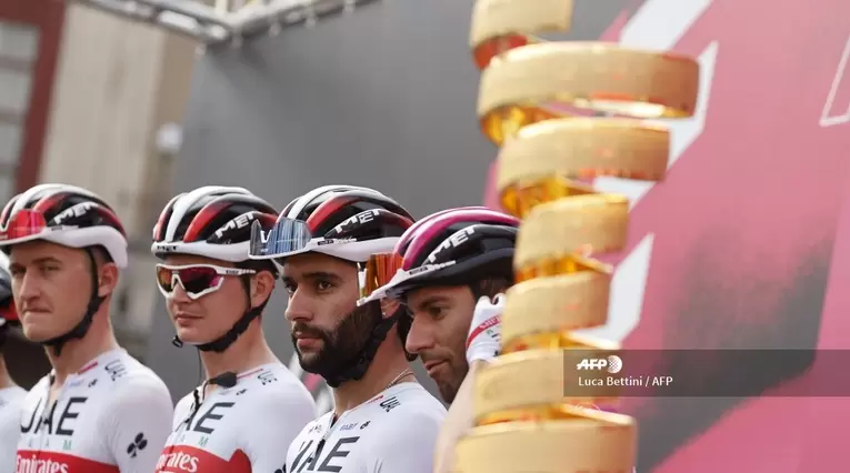 Team Emirates - Giro de Italia 2020