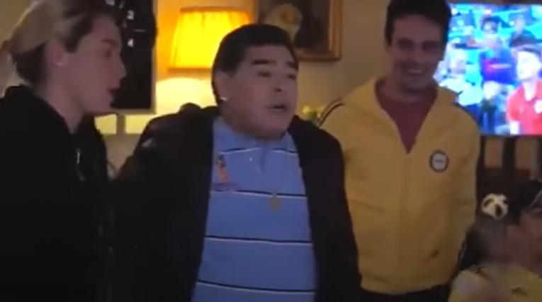 Captura de pantalla, Maradona celebrando gol