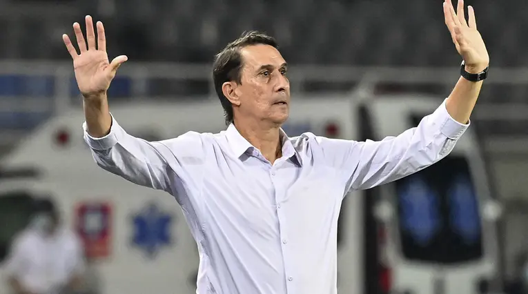 Alexander Guimaraes, técnico 