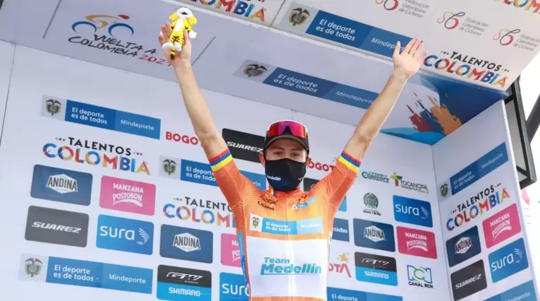 'Tito' Hernández es campeón de la Vuelta a Colombia