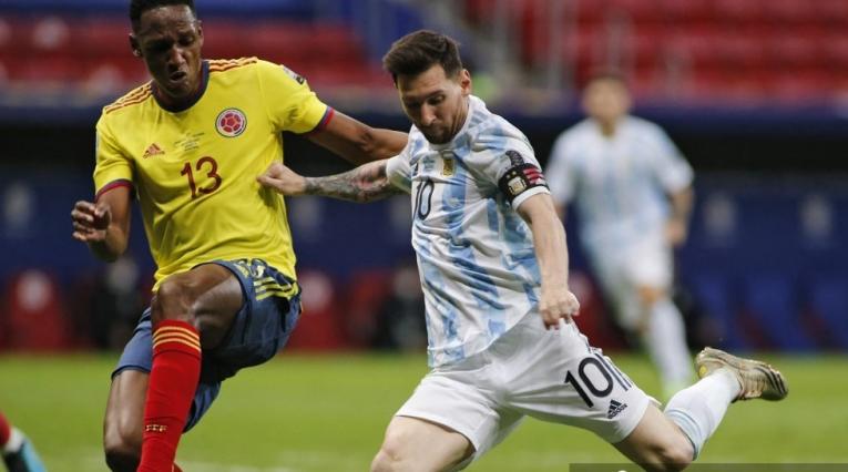 Yerry Mina y Lionel Messi - Copa América