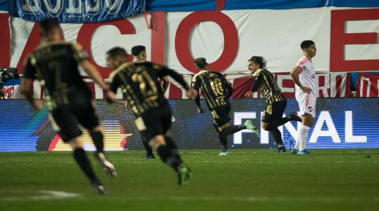 Peñarol ganó en la Copa Sudamericana