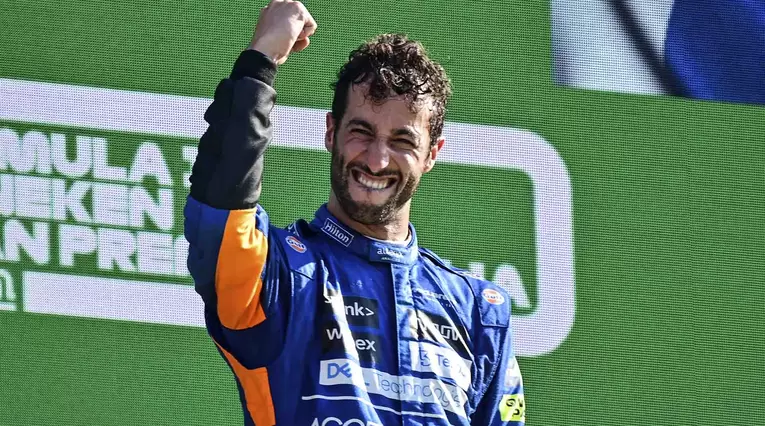 Daniel Ricciardo gana GP de Italia 