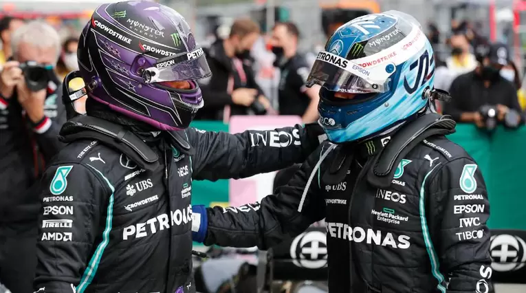 Hamilton y Bottas en el Gran Premio de Turquía de F1