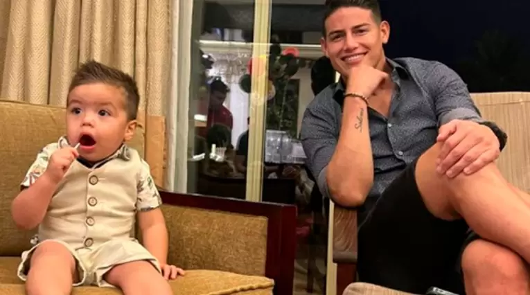 James Rodríguez y su hijo