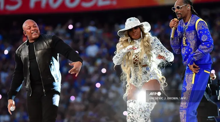 Show mediotiempo Super Bowl