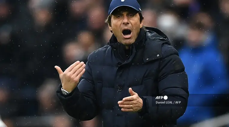 Antonio Conte, técnico Tottenham 2022-I