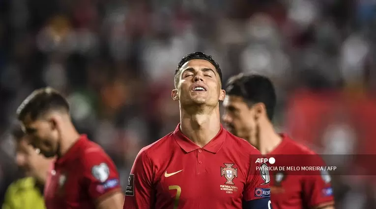 Cristiano Ronaldo disputará el repechaje con Portugal, buscando llegar a Qatar. 