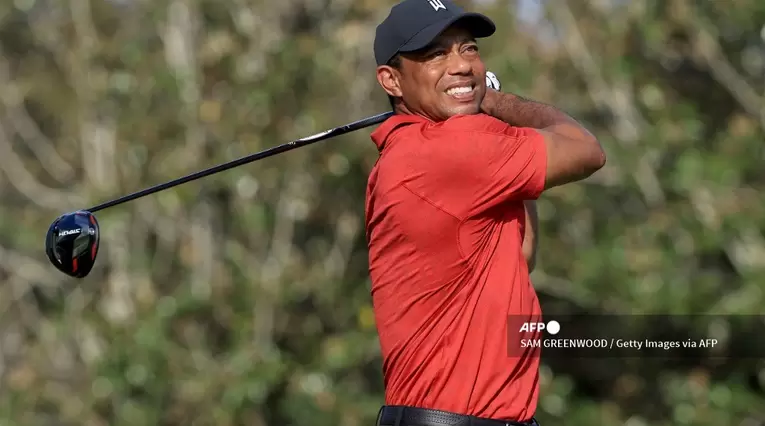 Tiger Woods en uno de sus últimos torneos disputados en Diciembre de 2021.