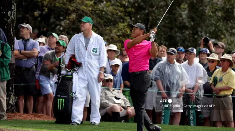 Tiger Woods inicia su participación en el Masters de Augusta 2022.