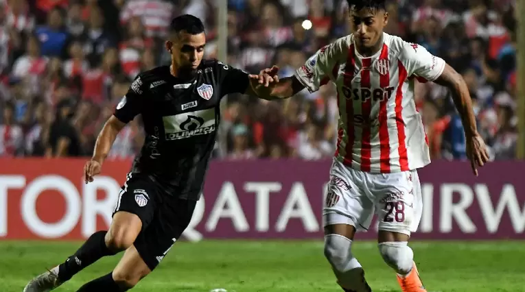Junior visitó a Unión en la Copa Sudamericana