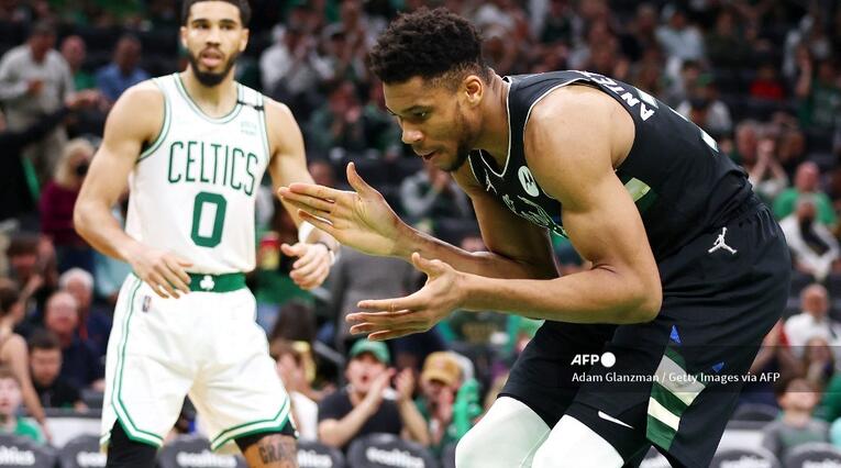 Celtics vs Bucks. NBA 2022