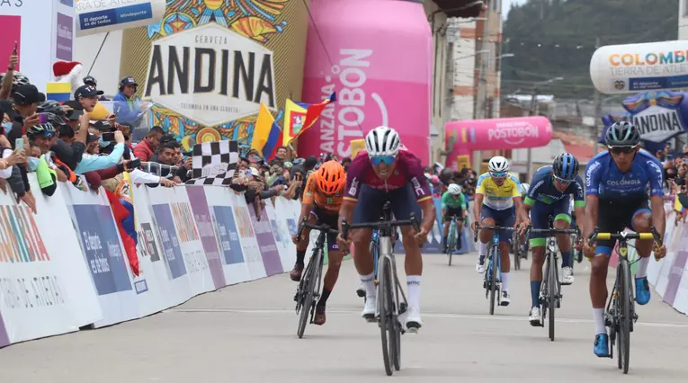 Vuelta a Colombia