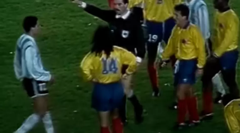 Arbitro de Colombia VS Argentina
