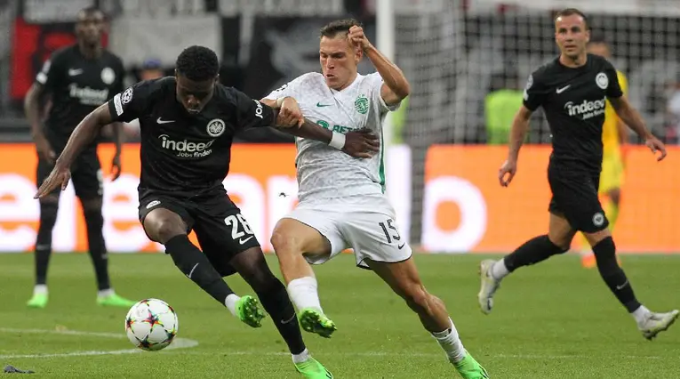 Eintracht perdió con Sporting