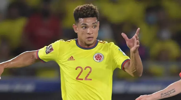 Diego Valoyes titular con Colombia ante Paraguay
