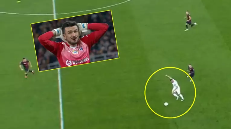 Gol de Lukas Podolski al estilo Puskás