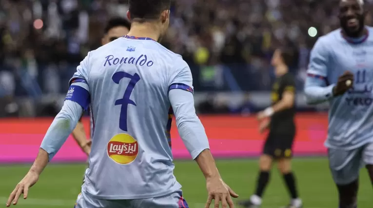Cristiano Ronaldo en un partido con Al Nassr