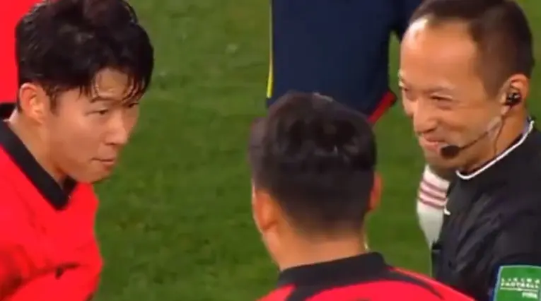 El VAR intervino en Corea vs Colombia