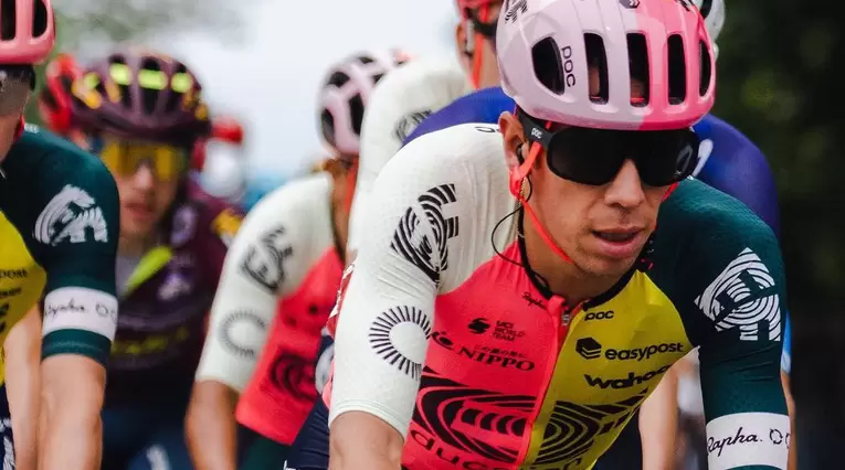 Rigoberto Urán en una etapa del Giro de Italia 2023