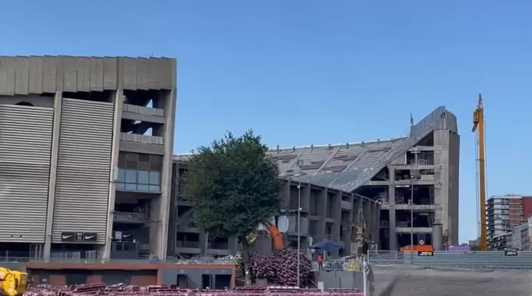 Imágenes de la demolición del Camp Nou