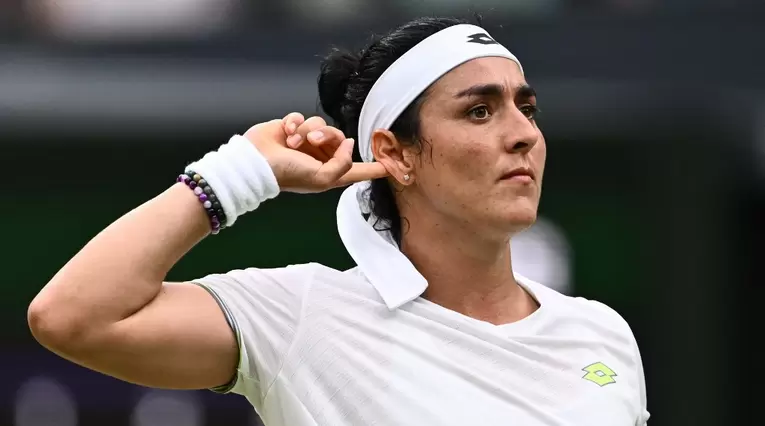La tunecina Ons Jabeur derrotó a Aryna Sabalenka en semifinales de Wimbledon