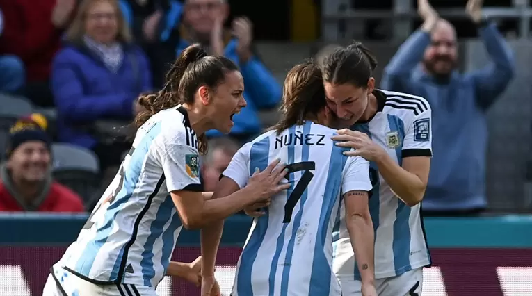 Argentina necesita ganar para asegurar la clasificación en el mundial femenino