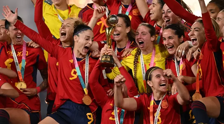 España derrotó a Inglaterra en la final del mundial femenino