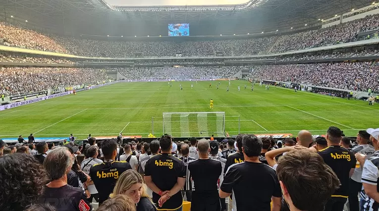 Sudamérica inauguró estadio de 220 millones de dólares