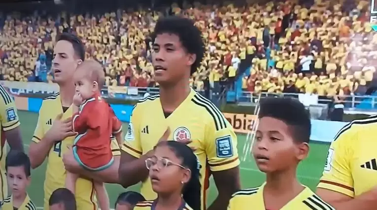 Jugadores de Selección Colombia y sus hijos