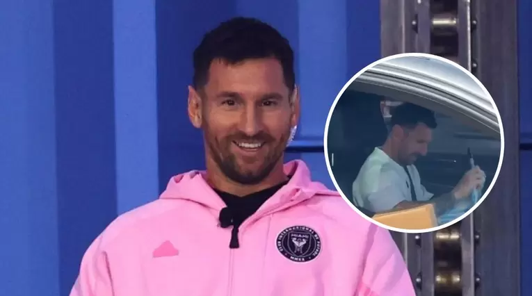 Video: Messi cumplió el sueño de hincha en un semáforo: gesto de crack