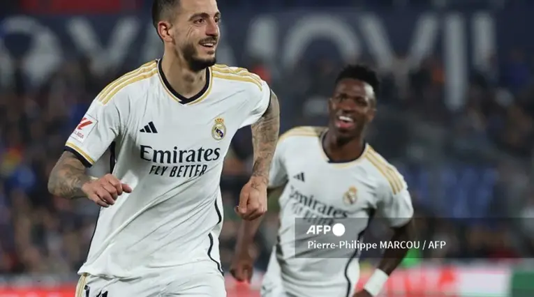Joselu celebra su gol contra el Getafe por la Liga Española