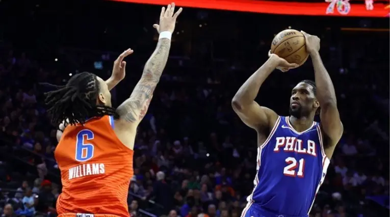 NBA: Joel Embiid y un regreso estelar con Philadelphia ante Oklahoma