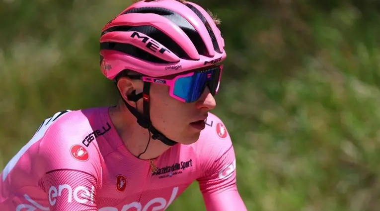 Tadej Pogacar Giro de Italia 2024