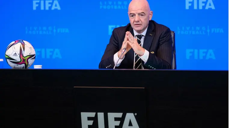 FIFA expulsaría selección de Copa del Mundo tras sanción por espionaje