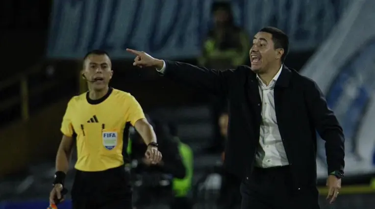 Efraín Juárez, técnico mexicano