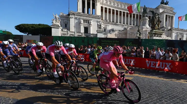 Ciclistas en el Giro de Italia 2024