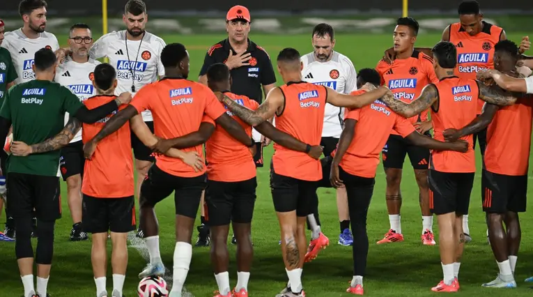 Pachuca se refuerza con delantero colombiano. 