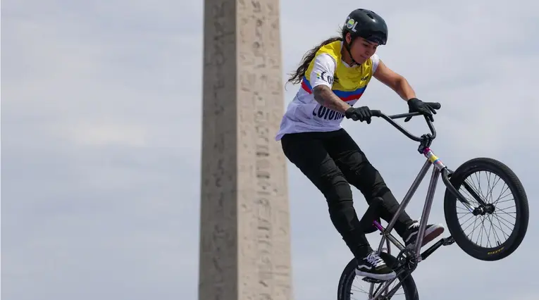 Queen Saray Villegas, París 2024