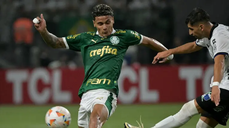 Richard Ríos, futbolista colombiano en Palmeiras
