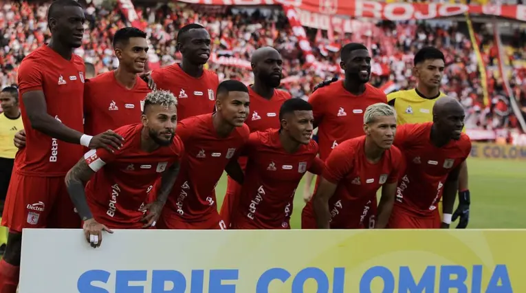 América quiere otro bombazo: goleador sudamericano llegaría al rojo