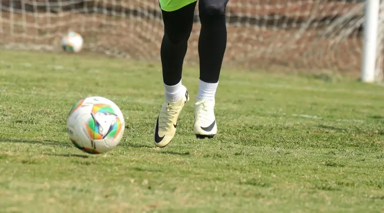 Balón Liga Betplay, entrenamiento del Cali