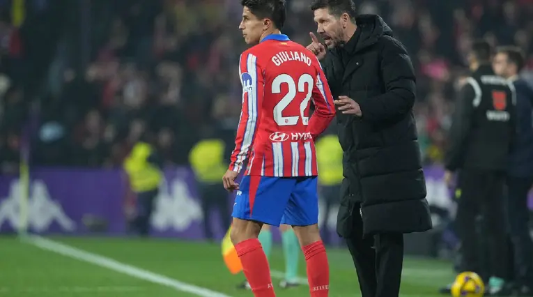 Cholo Simeone y su hijo en Atlético de Madrid