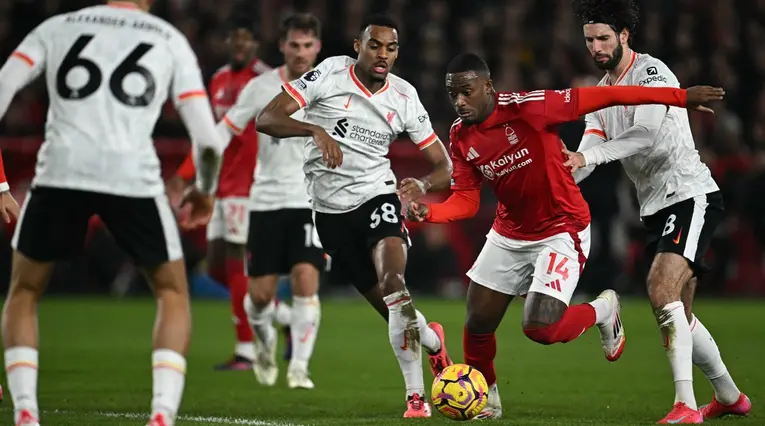 Liverpool en la Premier League vs Nottingham