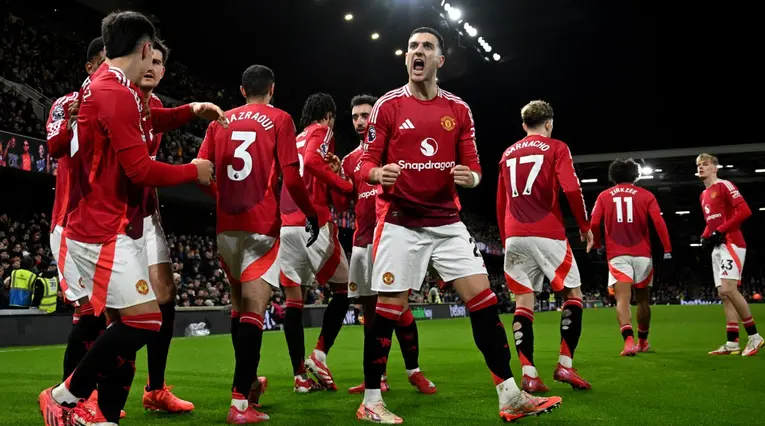 Manchester United celebra el gol vs Fulham