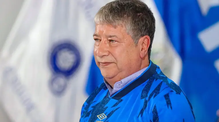 'Bolillo' Gómez con la selección de El Salvador