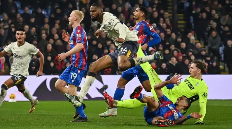 Crystal Palace y Everton en duelo por Premier League 2024-2025