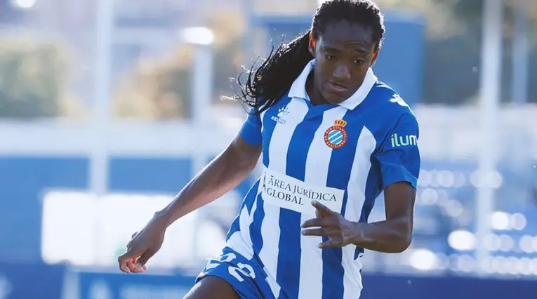 Vergonzosa agresión contra Daniela Caracas en el partido contra Barcelona 