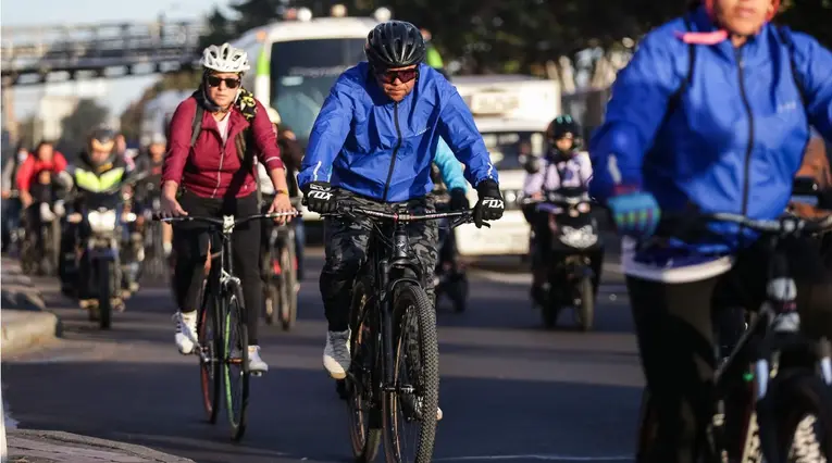 Decathlon habilitará puntos de calibración gratuita de bicicletas en Bogotá por el Día sin Carro