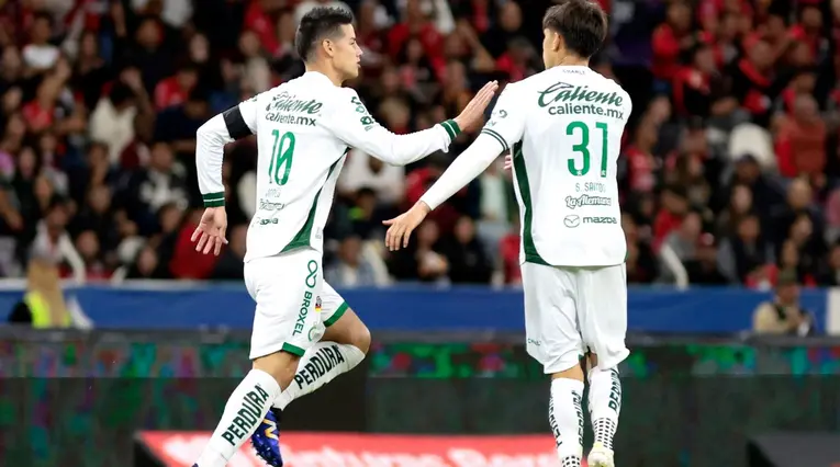 James Rodríguez con el Club León de México
